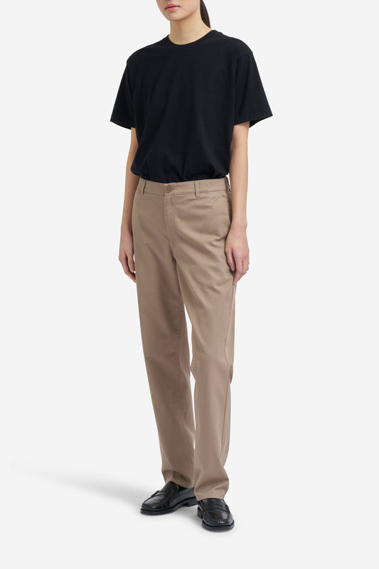 Women's pants, long-pants, organic cotton twill, washed beige, flat front, button-up back pockets.