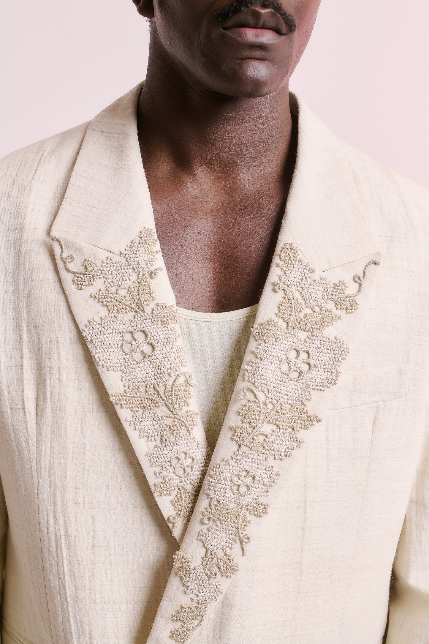 RELAXED DOUBLE BUTTONED BLAZER
