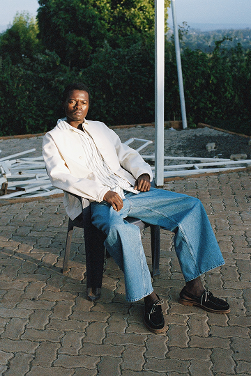 THE EASE OF DENIM