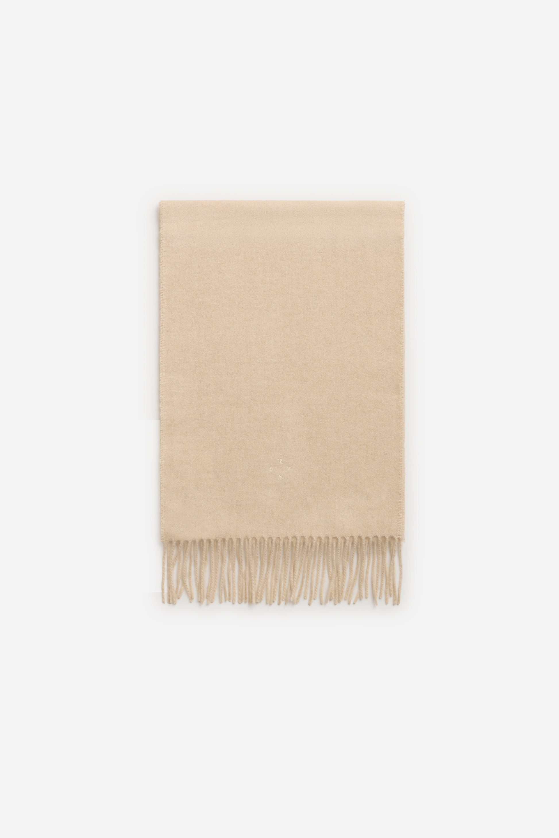 Unisex accessories scarf, 100% cashmere, creme, with fringed ends.