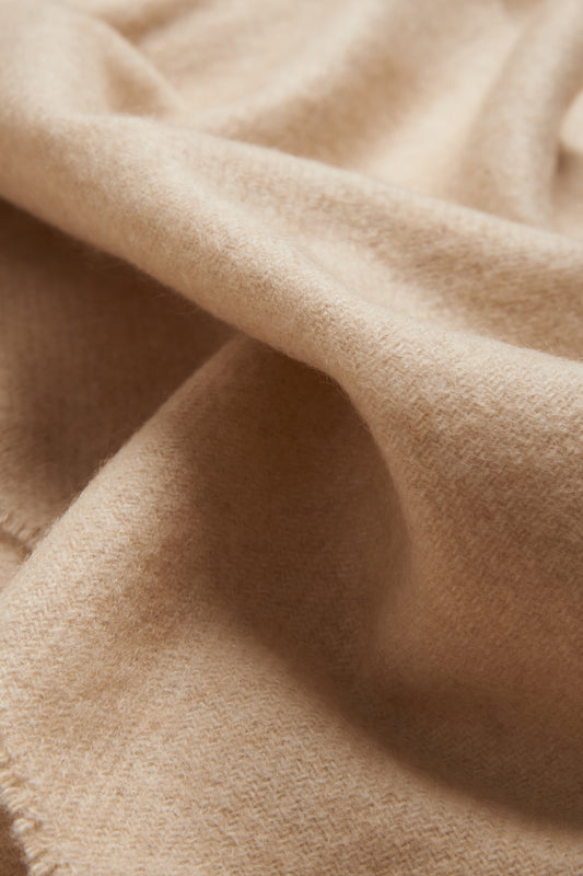 Unisex accessories scarf, 100% cashmere, creme.