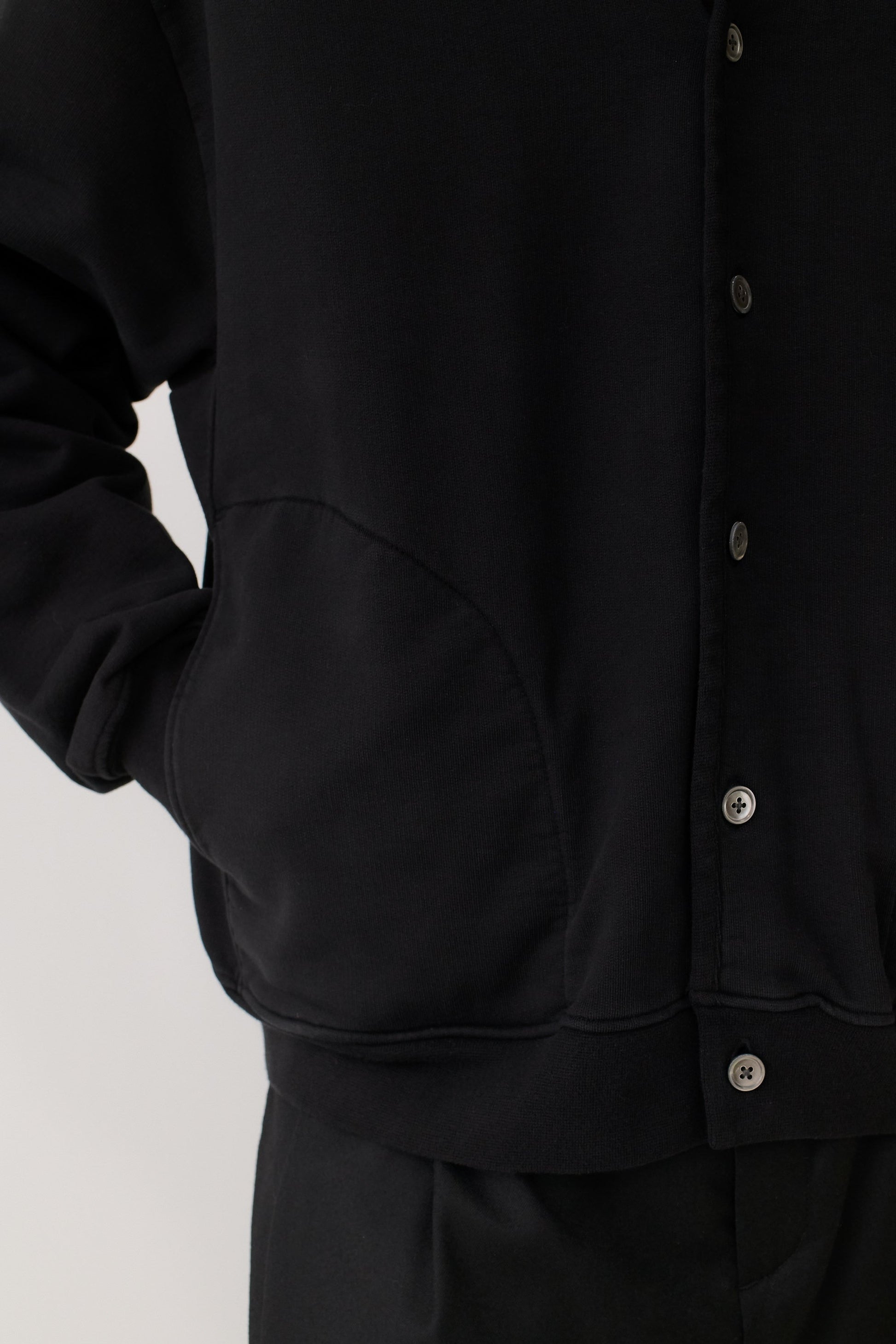 Broto Jersey Cardigan Washed Black