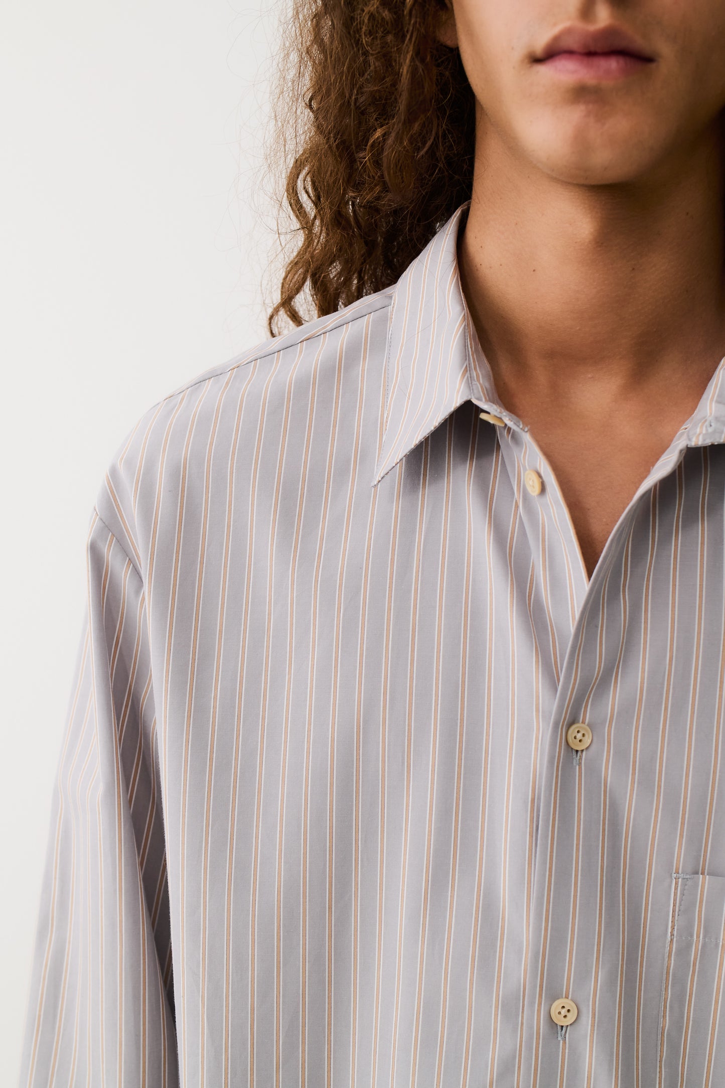 GUSTO SHIRT