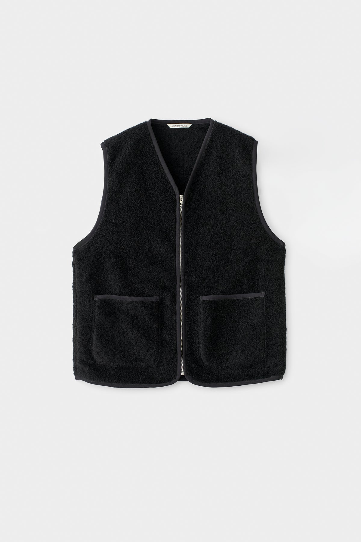 VALUR WOOL VEST