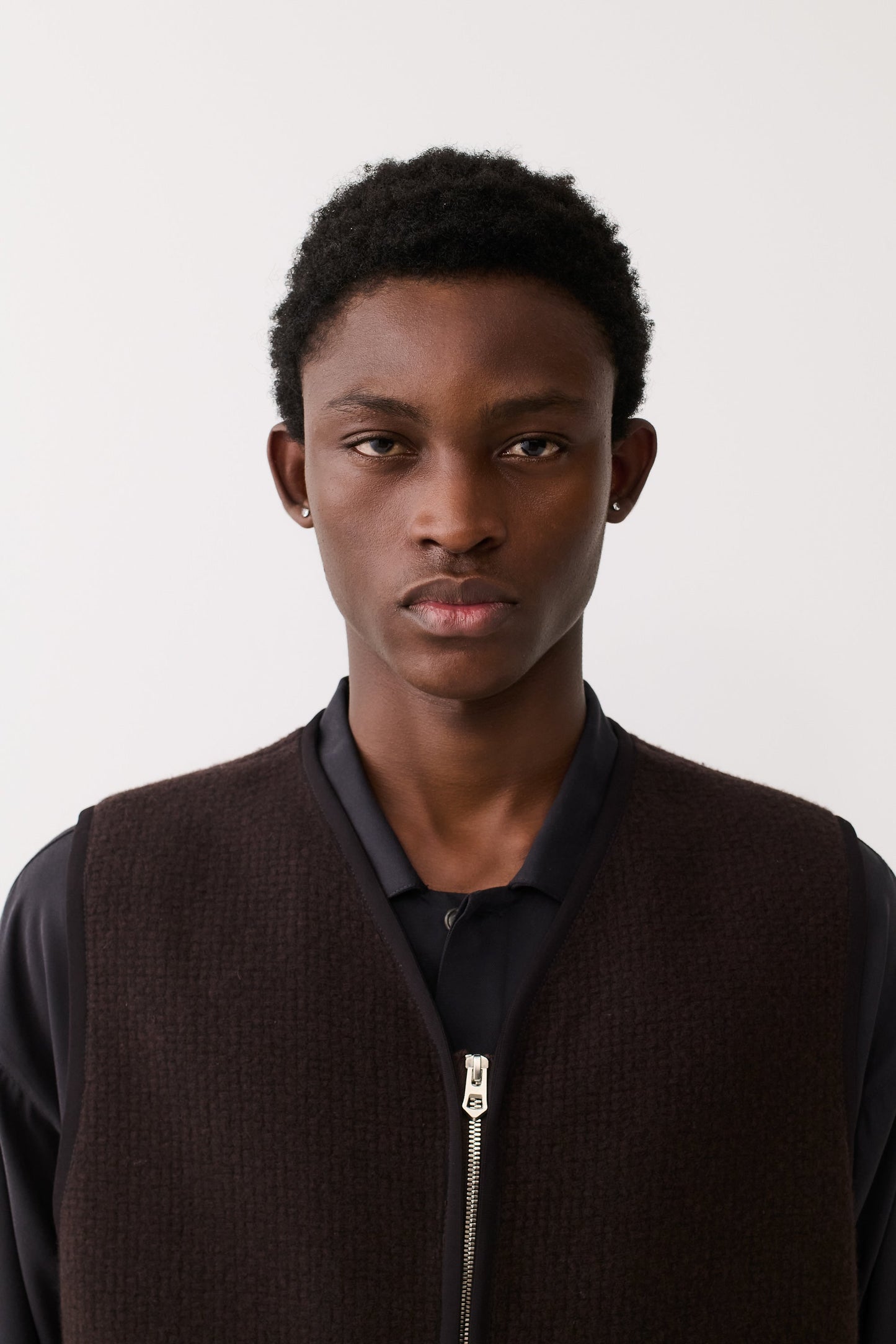 Valur Wool Vest Mahogany Tiles
