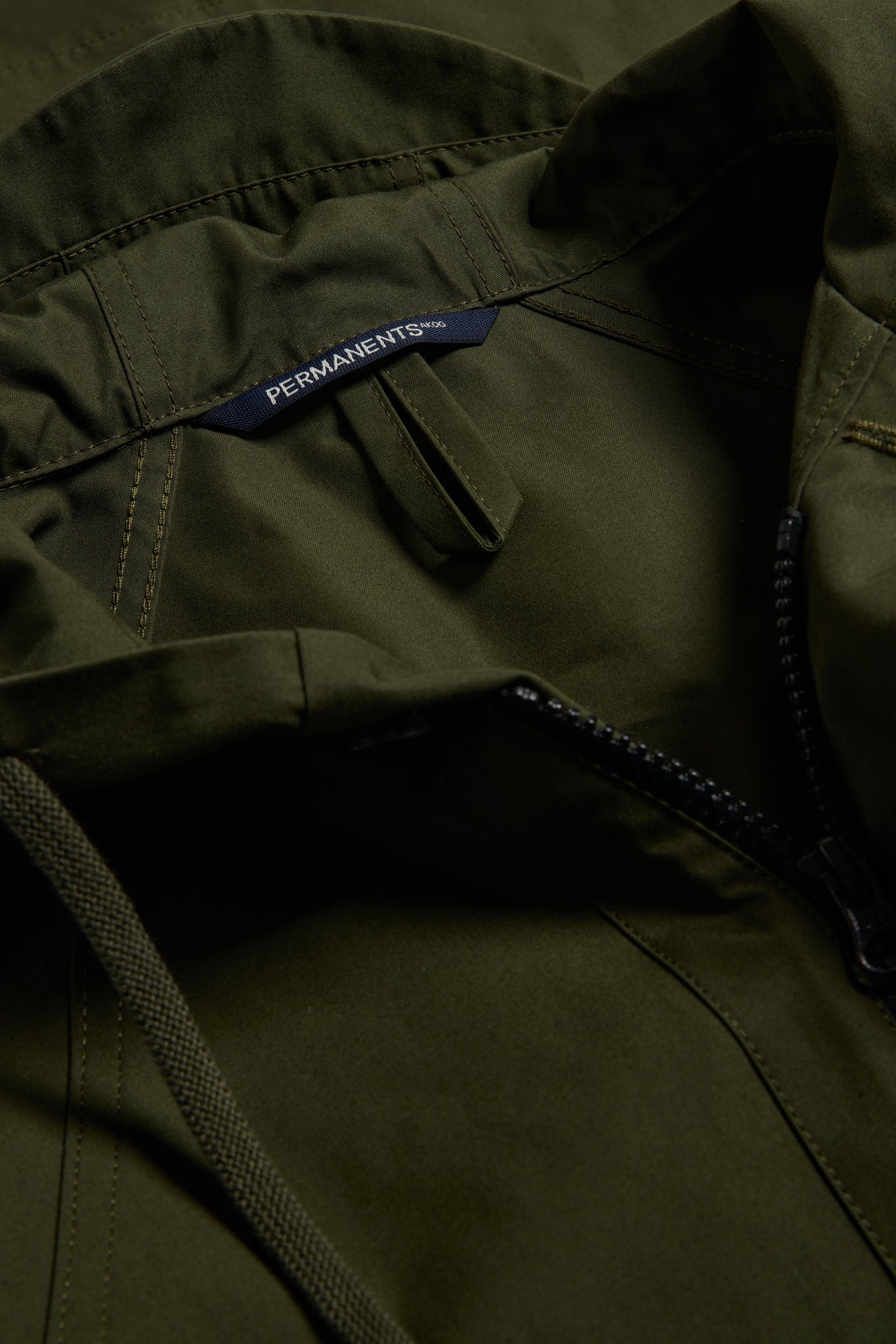 Men's/Women's outerwear parka, organic cotton, waterproof EtaProof® fabric, olive, with adjustable hood and zipper.