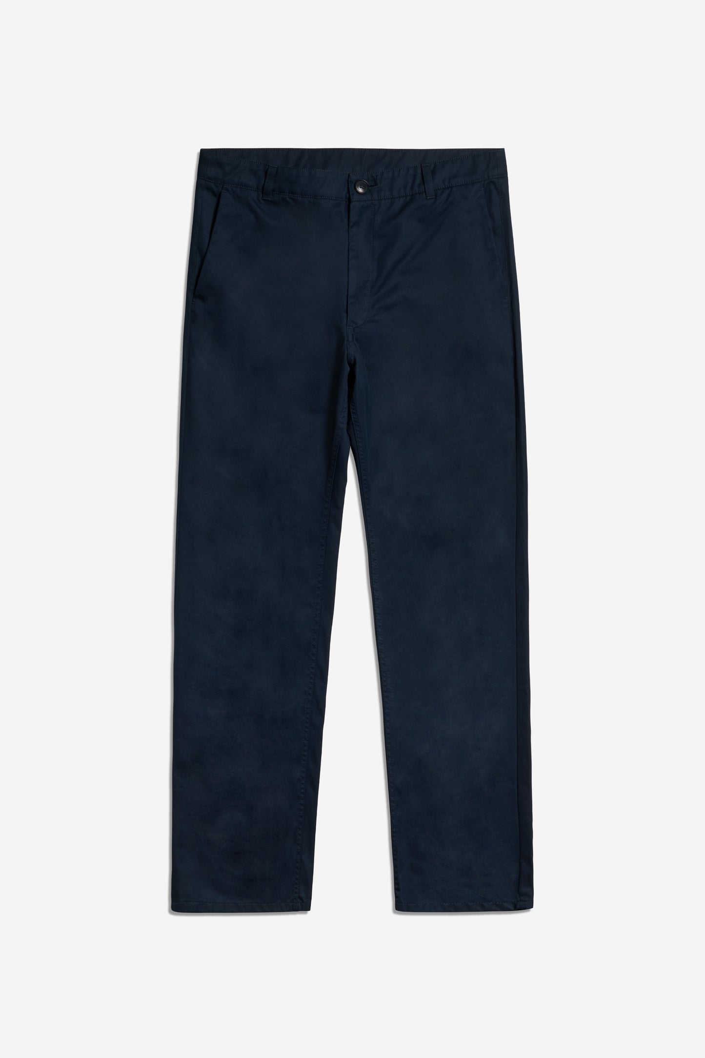 Men's pants, long-pants, organic cotton twill, washed navy, with flat front and side pockets.