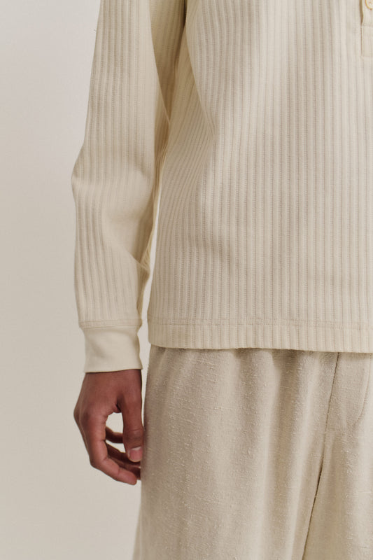 Men's jersey long-sleeved shirt, off-white cotton mix with rib structure and pointelle detailing.
