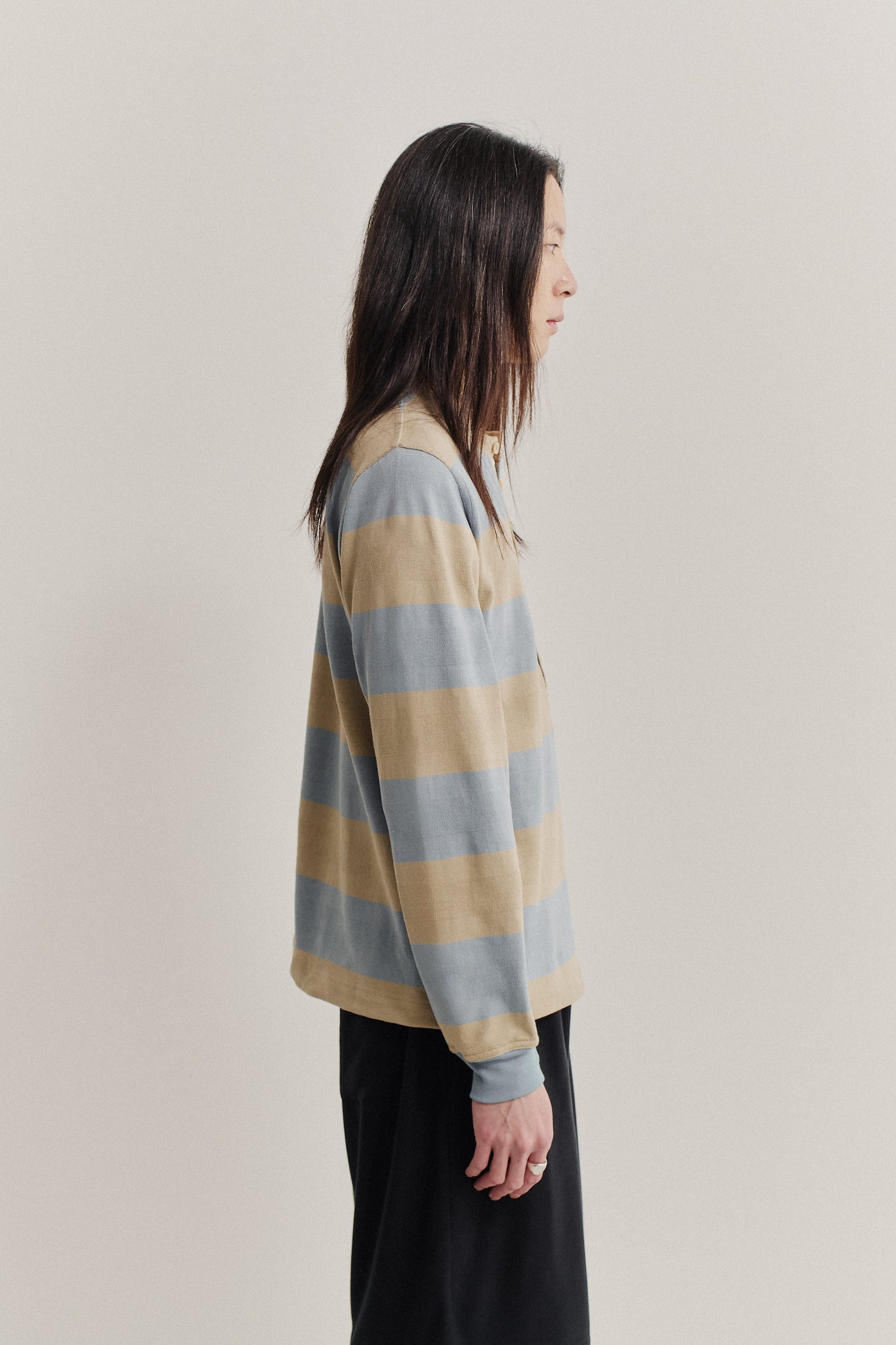 Men's long-sleeved jersey, 100% organic cotton, yarn-dyed striped in soft turquoise and sandy beige.