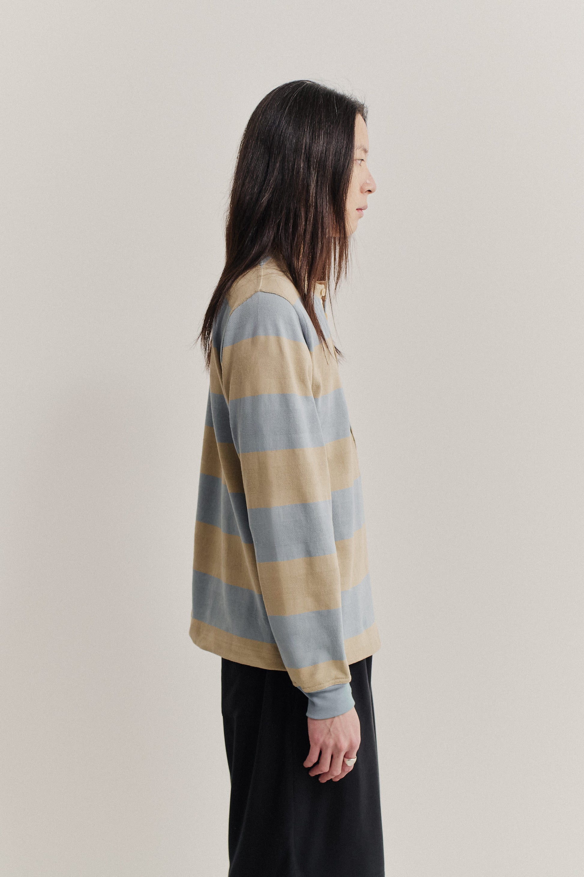 Men's long-sleeved jersey, 100% organic cotton, yarn-dyed striped in soft turquoise and sandy beige.