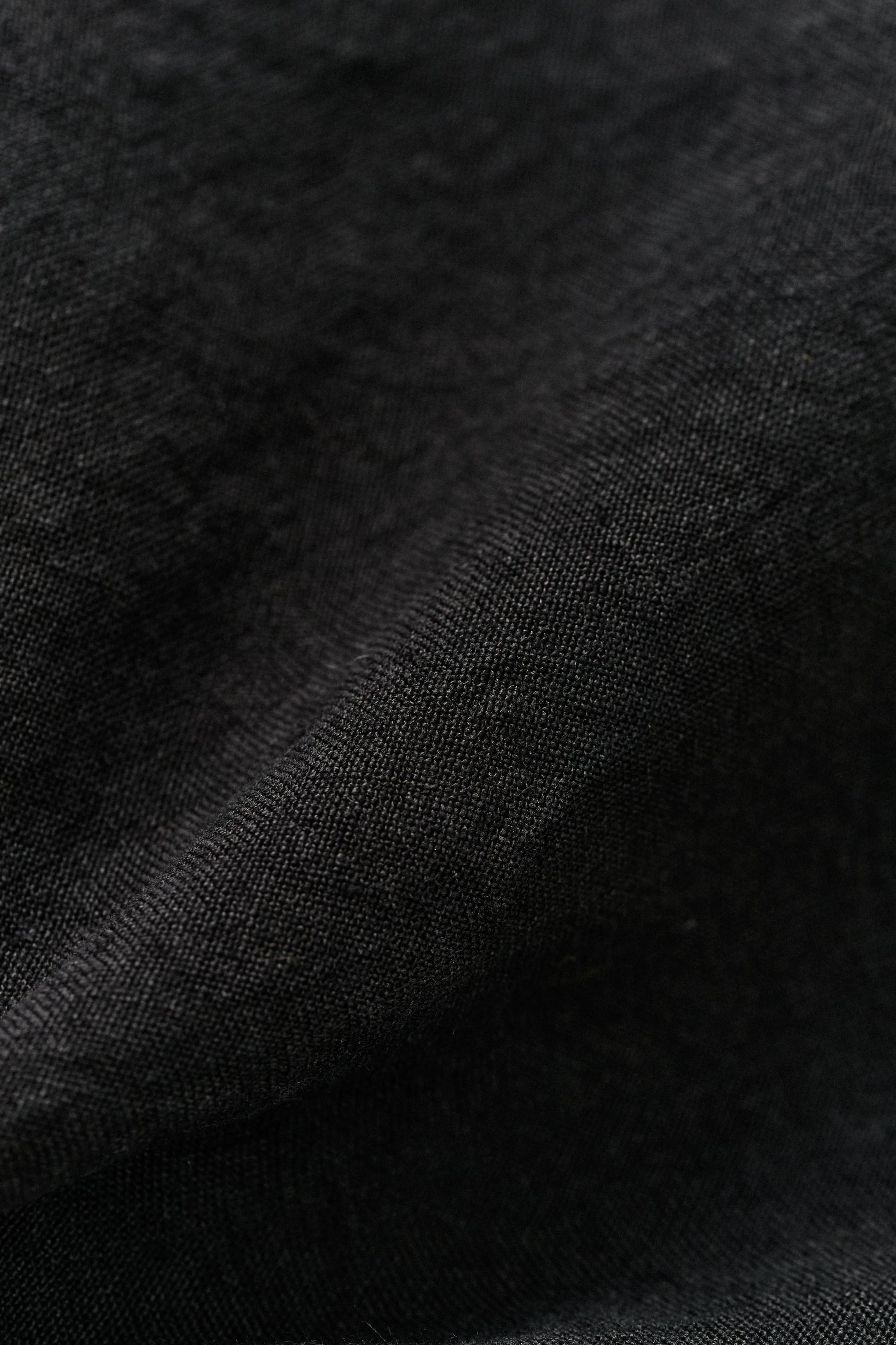 Saleh Shorts Mystic Black Linen