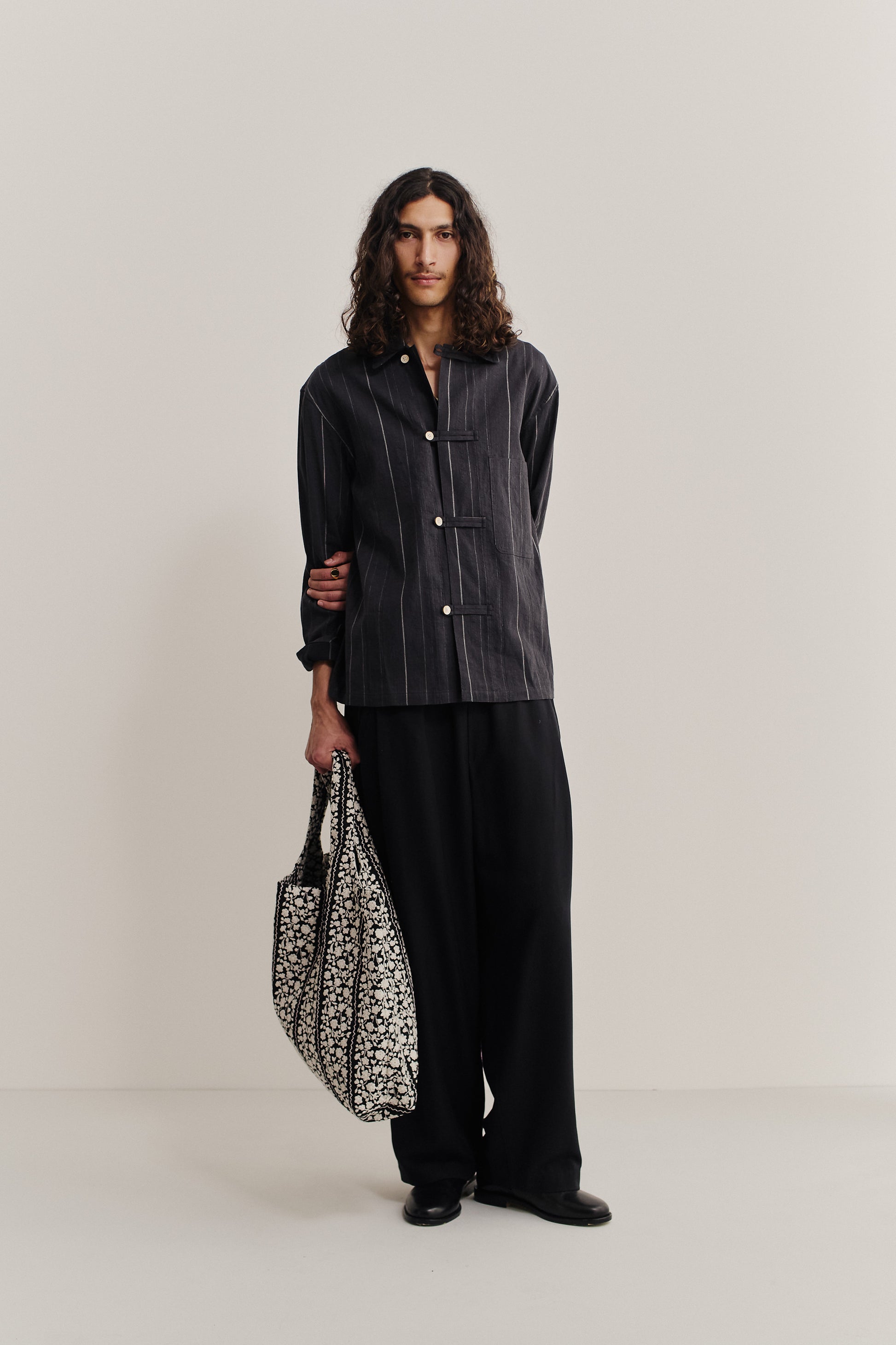 Men's long-sleeved shirt, cotton-linen blend, washed black with white stripes, oversized fit, front patch pocket.