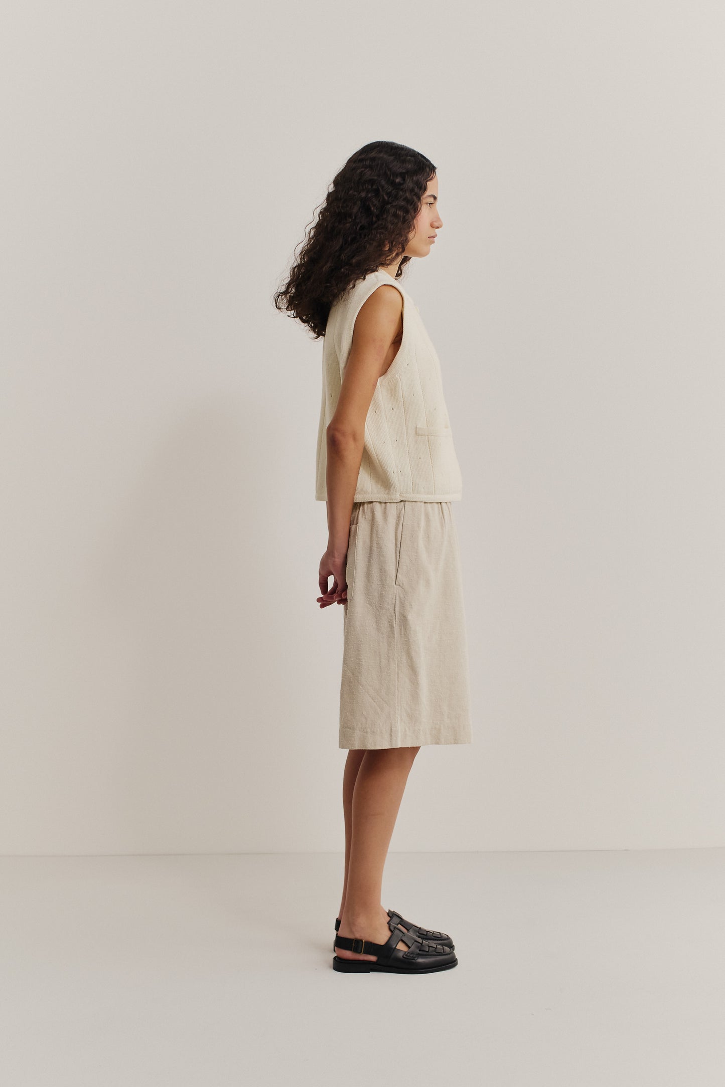 Women's knit vest, 100% merino wool, ajour knit, off-white, cropped, boxy fit.