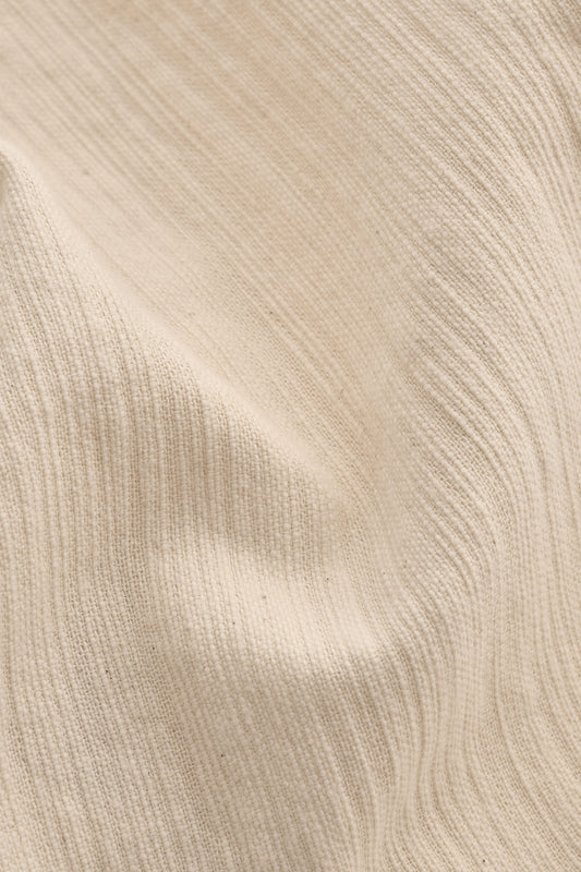 Men's short-sleeved shirt, recycled cotton mix with textured slubbed weave, light beige.