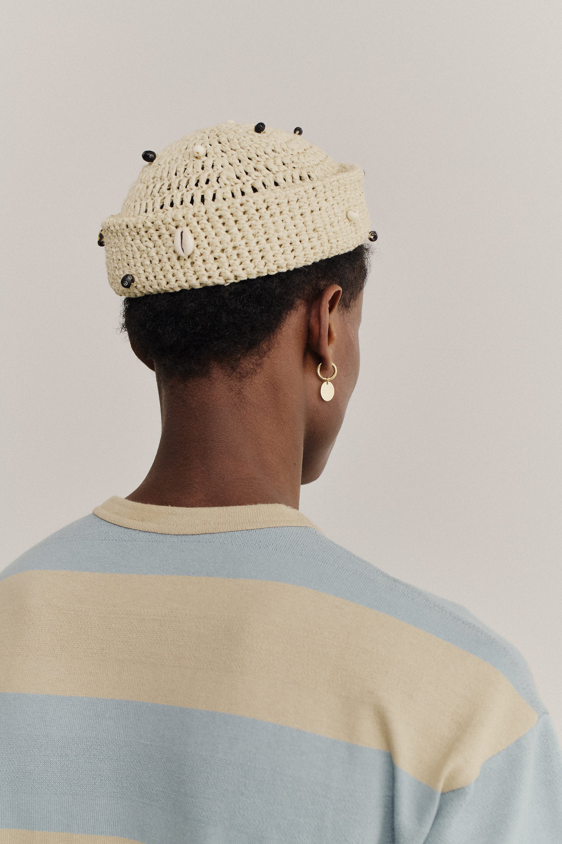 Men's jersey short-sleeved shirt, 100% organic cotton, yarn-dyed stripes in turquoise and sandy beige.