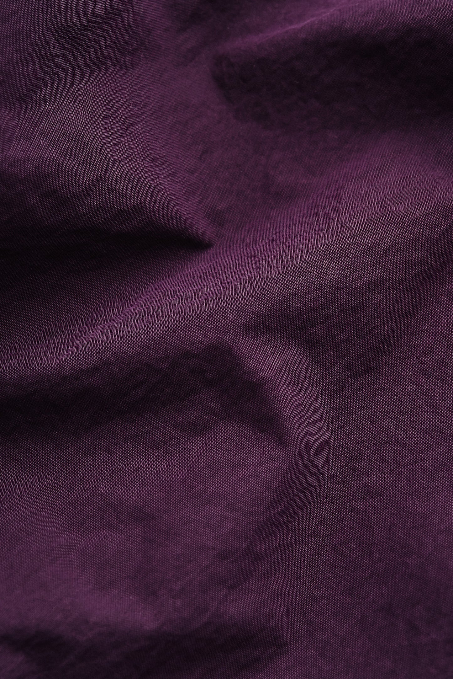 Men's shorts, recycled polyamide, garment-dyed, washed plum.