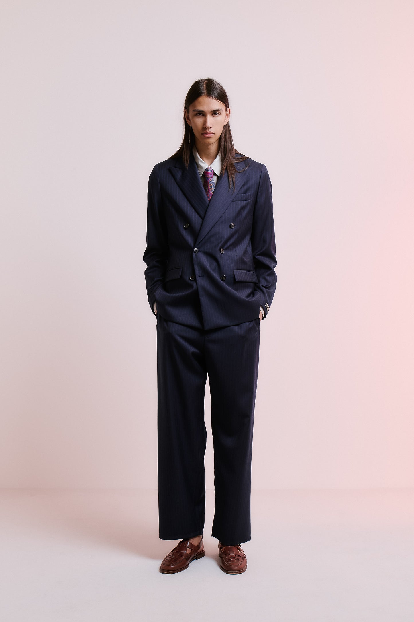 DOUBLE BREASTED PEAK BLAZER