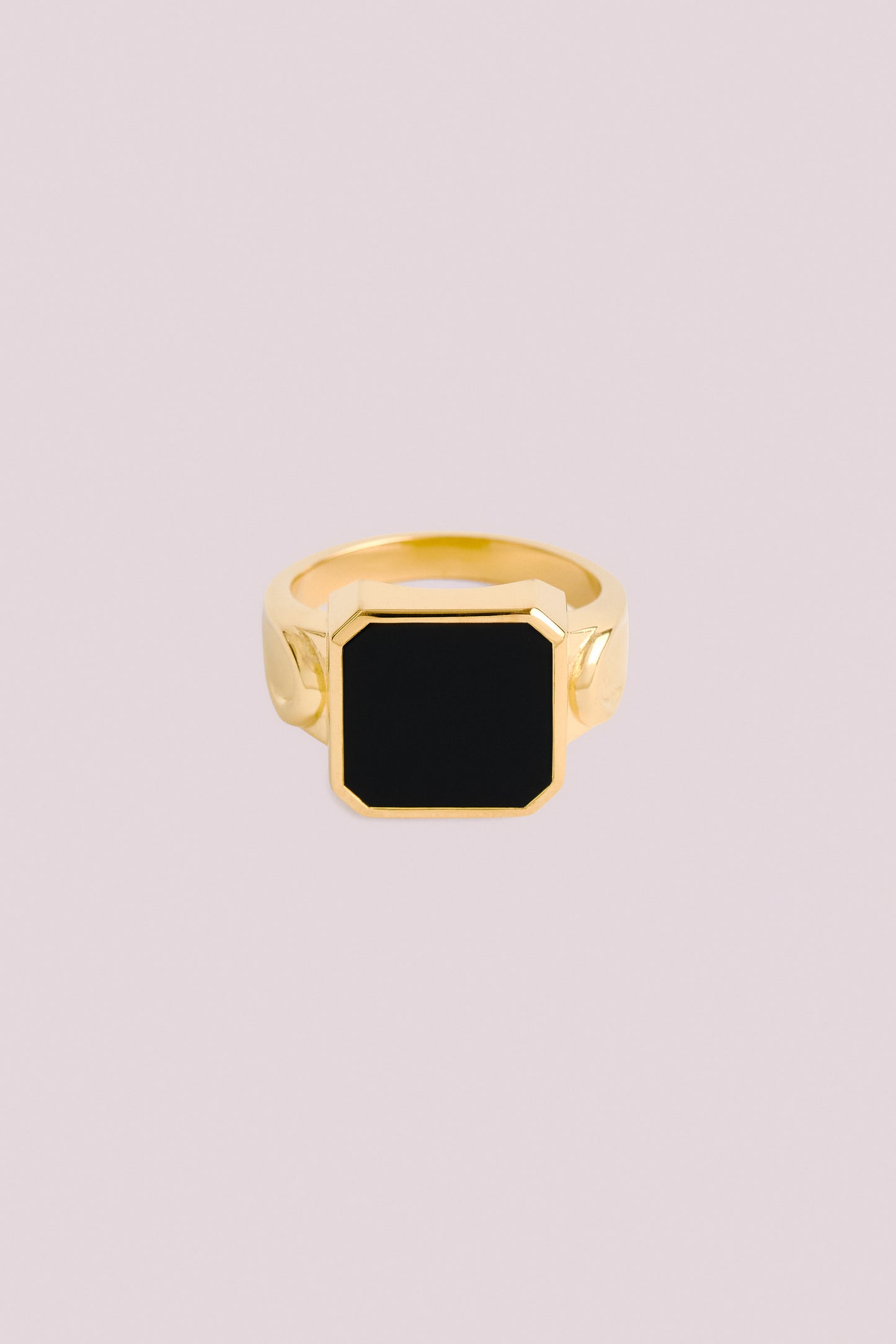 LEGACY SIGNET RING