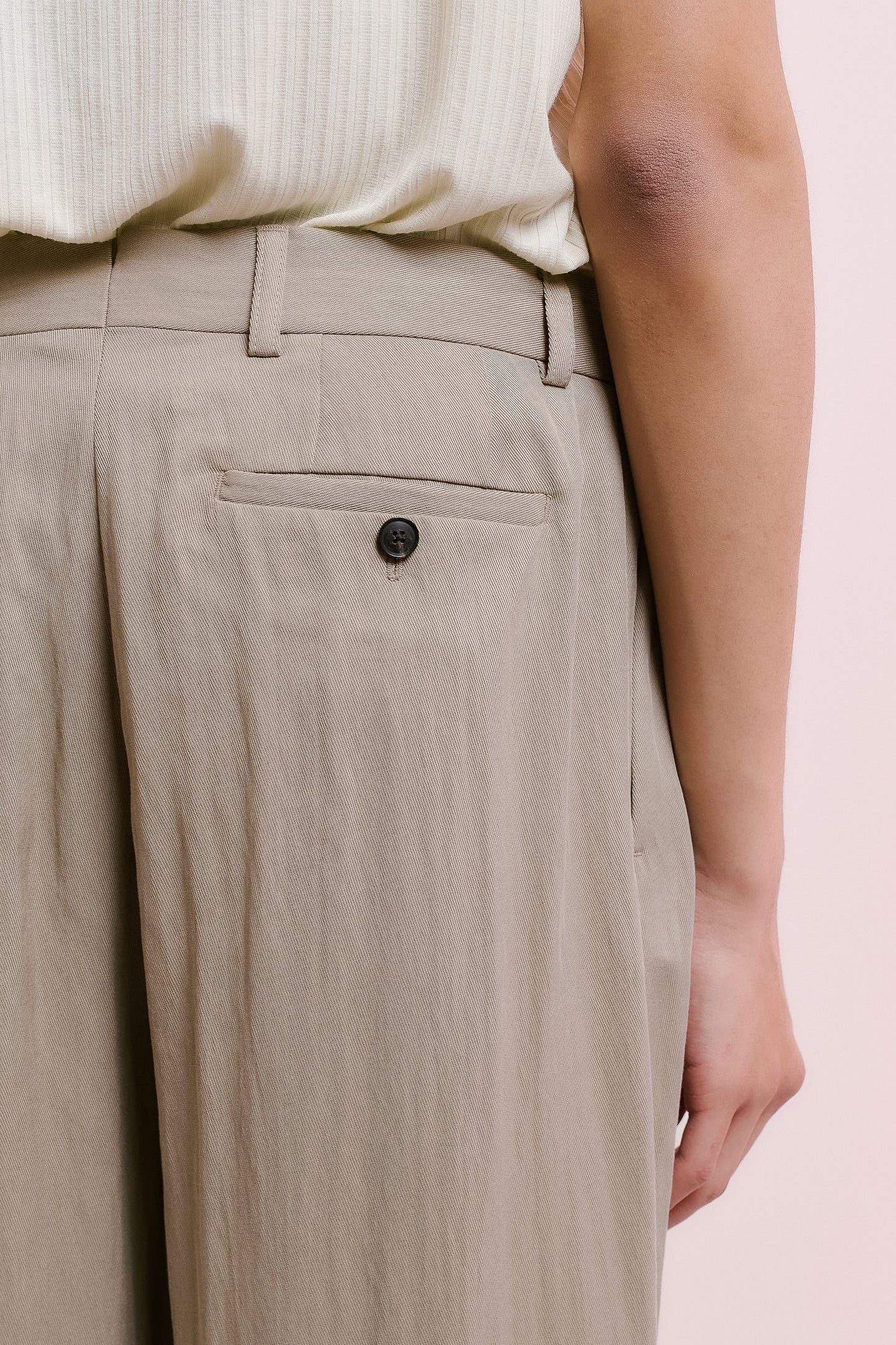 TAILORED TULIP TROUSERS